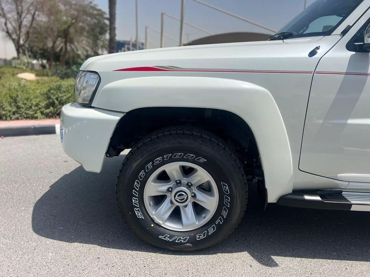 Nissan Patrol SAFARI SW Safari 4.8L M/T-4-0