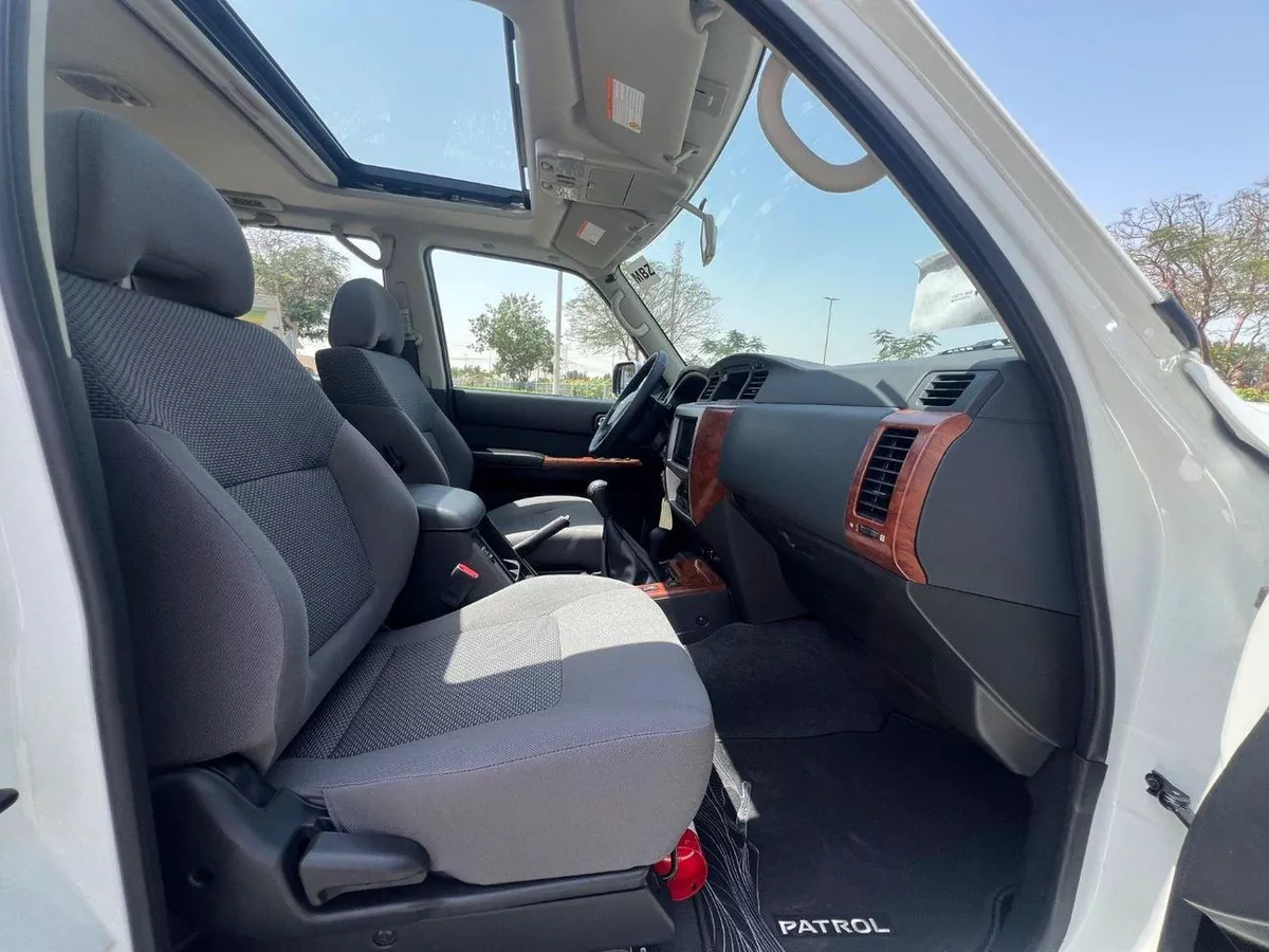 Nissan Patrol SAFARI SW Safari 4.8L M/T-7-0