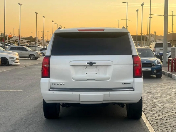 Chevrolet Tahoe 2018 Premium - American Specs