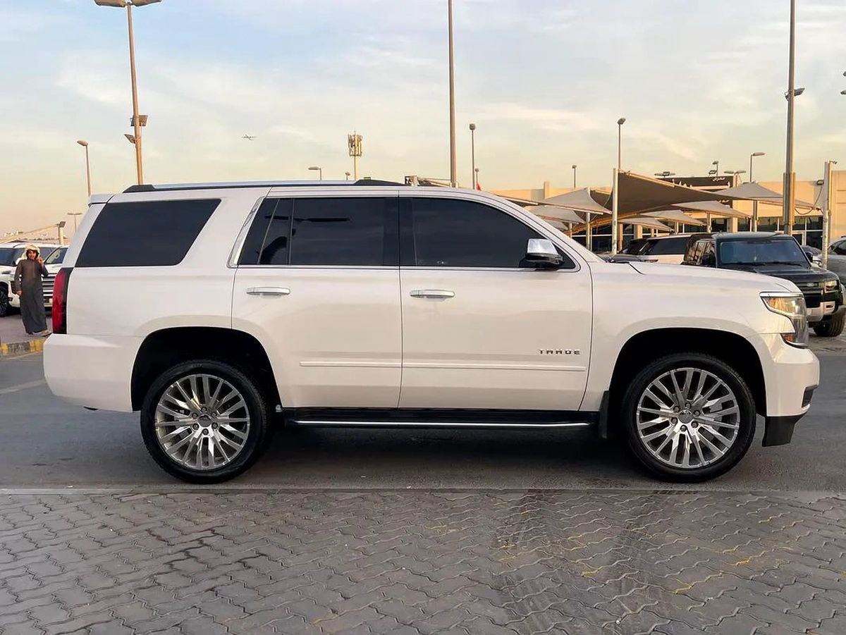 Chevrolet Tahoe 2018 Premium - American Specs-9-9