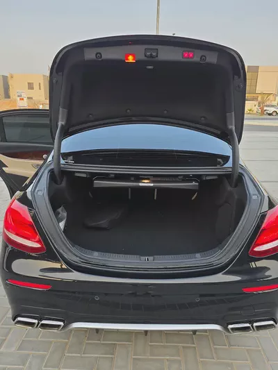 2018 Mercedes-Benz E-Class E 300 - Premium Luxury Sedan-13
