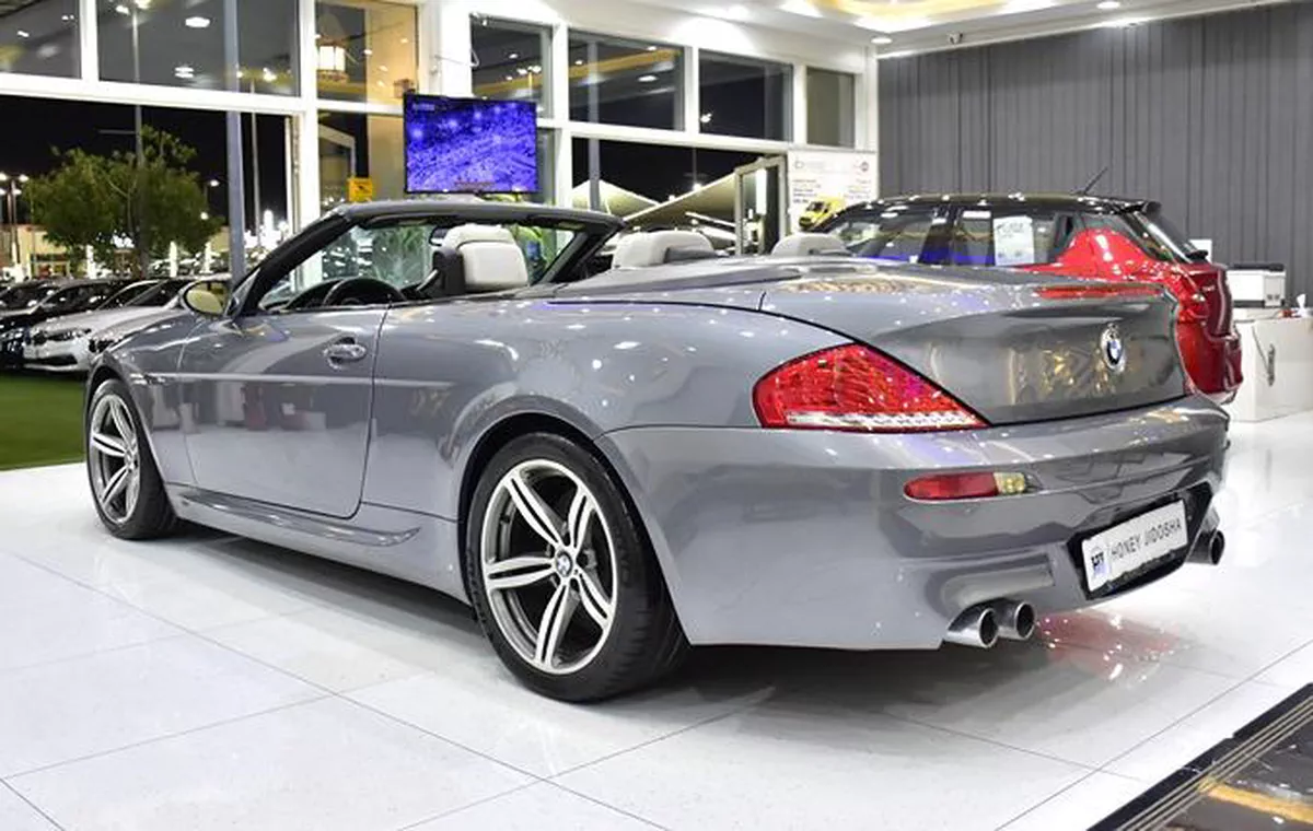 BMW M6 Convertible ( 2008 Model ) in Gray Color American Specs-12-12