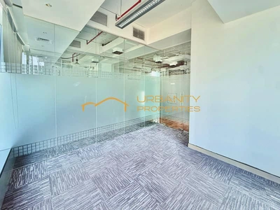 Fully Fitted & Furnished | Glass Partitions | Vacant | Bayswater Tower-8