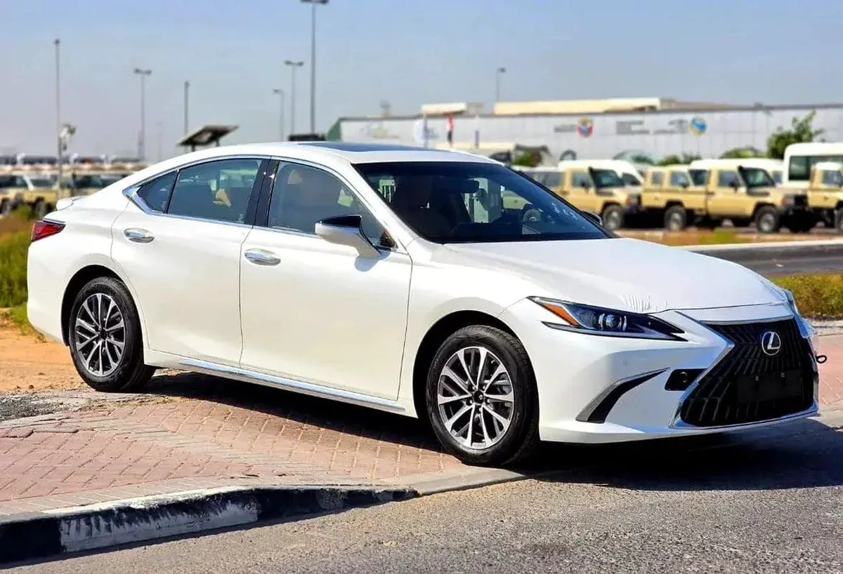 Lexus ES300h Hybrid Lexus ES 300h 2.5L Hybrid 2025 GCC specs (ONLY FOR EXPORT)-1-0