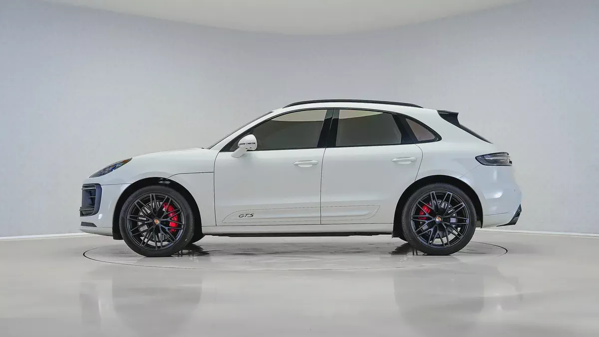 2025 Porsche Macan GTS | GCC Specs | Porsche Active Warranty August 2027-9-9