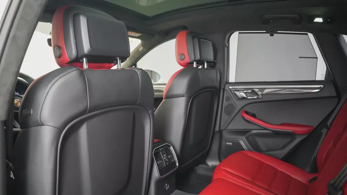 2025 Porsche Macan GTS | GCC Specs | Porsche Active Warranty August 2027-4-4
