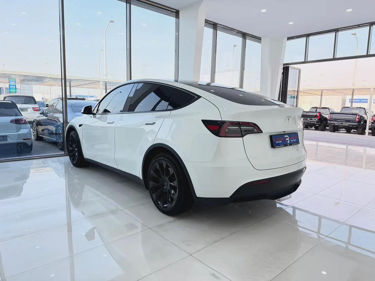 تسلا موديل واي ستاندرد ابيض / ابيض خليجي Tesla Model Y Standard 2024 GCC Specs-3-3