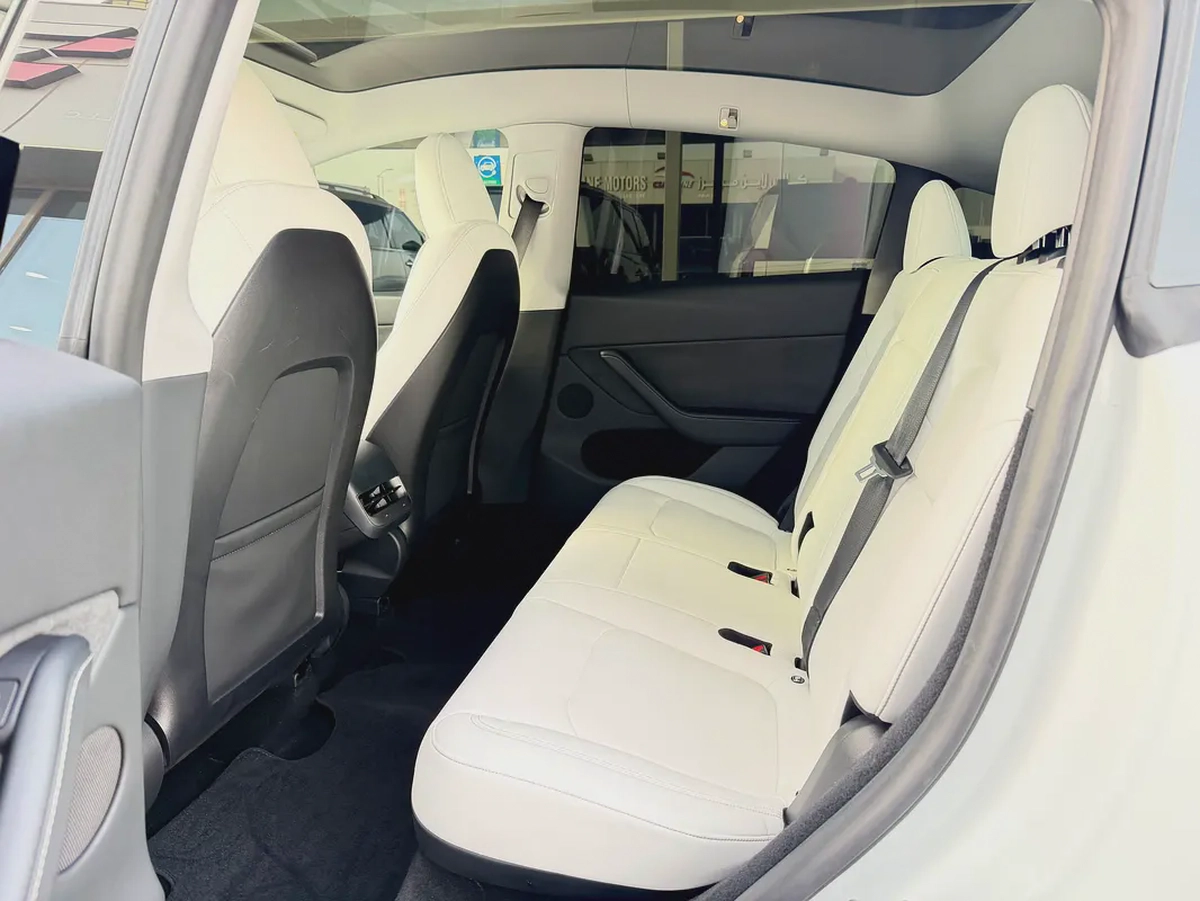 تسلا موديل واي ستاندرد ابيض / ابيض خليجي Tesla Model Y Standard 2024 GCC Specs-8-8
