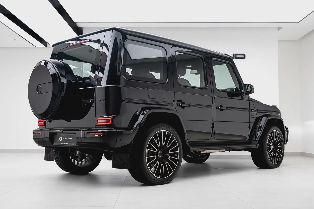 2025 MERCEDES BENZ G63 AMG. GCC | FULL CARBON | DOUBLE NIGHT PACKAGE | OBSIDIAN BLACK-1-1