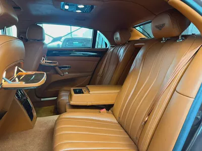 Bentley Flying Spur V8 S 2015 GCC Specs - Pristine Condition-17