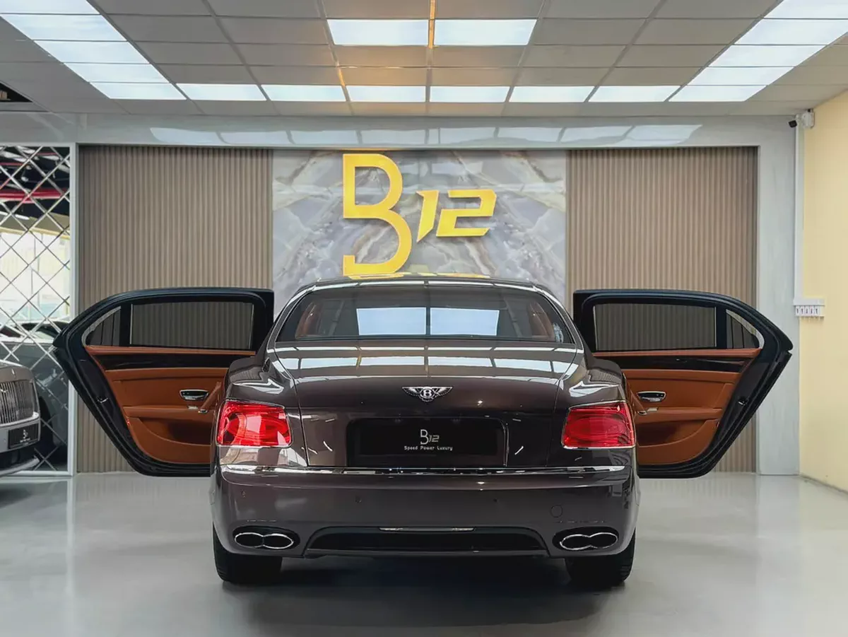 Bentley Flying Spur V8 S 2015 GCC Specs - Pristine Condition-3-3