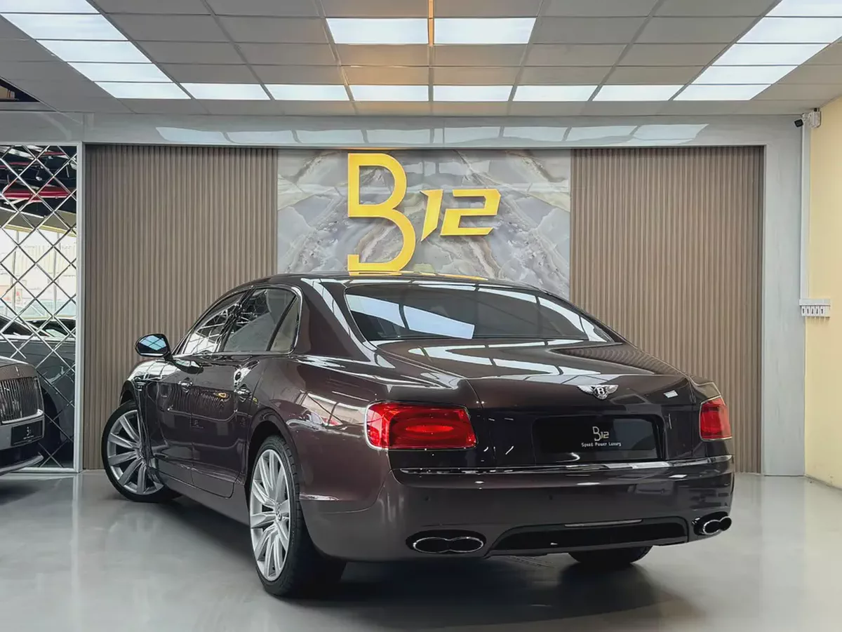 Bentley Flying Spur V8 S 2015 GCC Specs - Pristine Condition-6-6