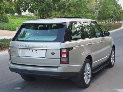 Pristine 2013 Range Rover Vogue | GCC Specs | Low Mileage-9