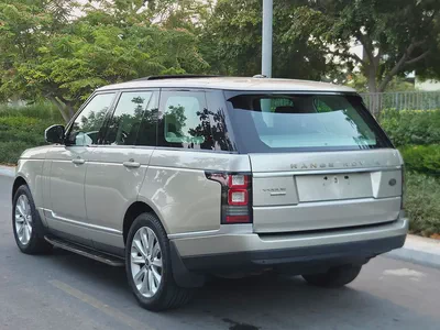 Pristine 2013 Range Rover Vogue | GCC Specs | Low Mileage-3