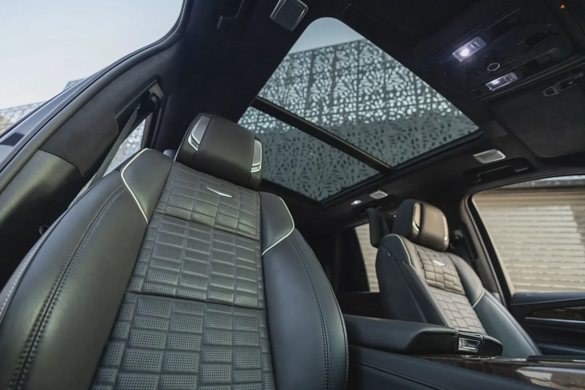 Cadillac Escalade 2024-6-6