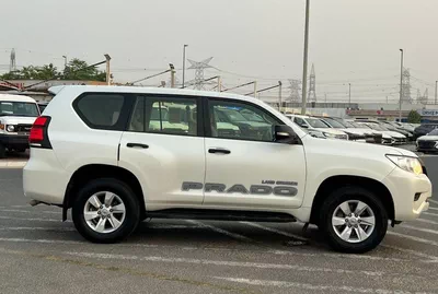 Toyota Prado TXL1 2022 Toyota Prado TX 2.7L V4- AWD 4x4 - No accident  - 2 key Rear  Sensor --7
