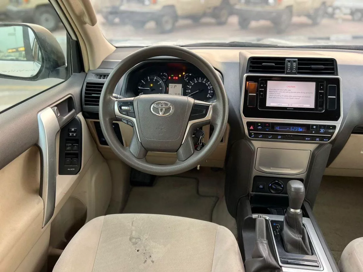 Toyota Prado TXL1 2022 Toyota Prado TX 2.7L V4- AWD 4x4 - No accident  - 2 key Rear  Sensor --12-0