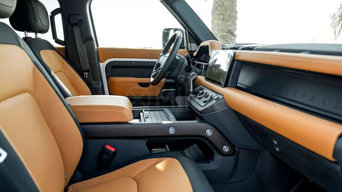 Land Rover Defender 130 | 2-YEAR WARRANTY + SERVICE AVAILABLE | IN-HOUSE FINANCING | 0% DOWNPAYMENT (BANK)-14-0