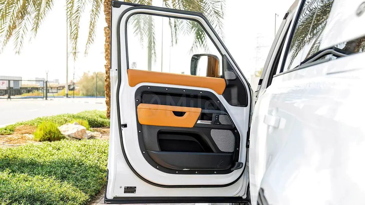 Land Rover Defender 130 | 2-YEAR WARRANTY + SERVICE AVAILABLE | IN-HOUSE FINANCING | 0% DOWNPAYMENT (BANK)-8-0