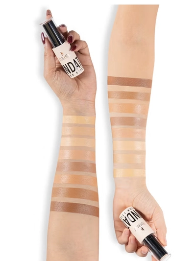 Character Quick Stick Foundation-2