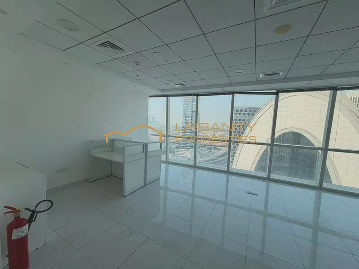 Unfurnished Office for Rent in B2B Tower, Business Bay | 586 Sq. Ft. | Fully Fitted + 1 Parking-1-1