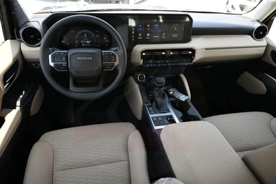 Toyota Prado GCC 2.8 DIESEL-6
