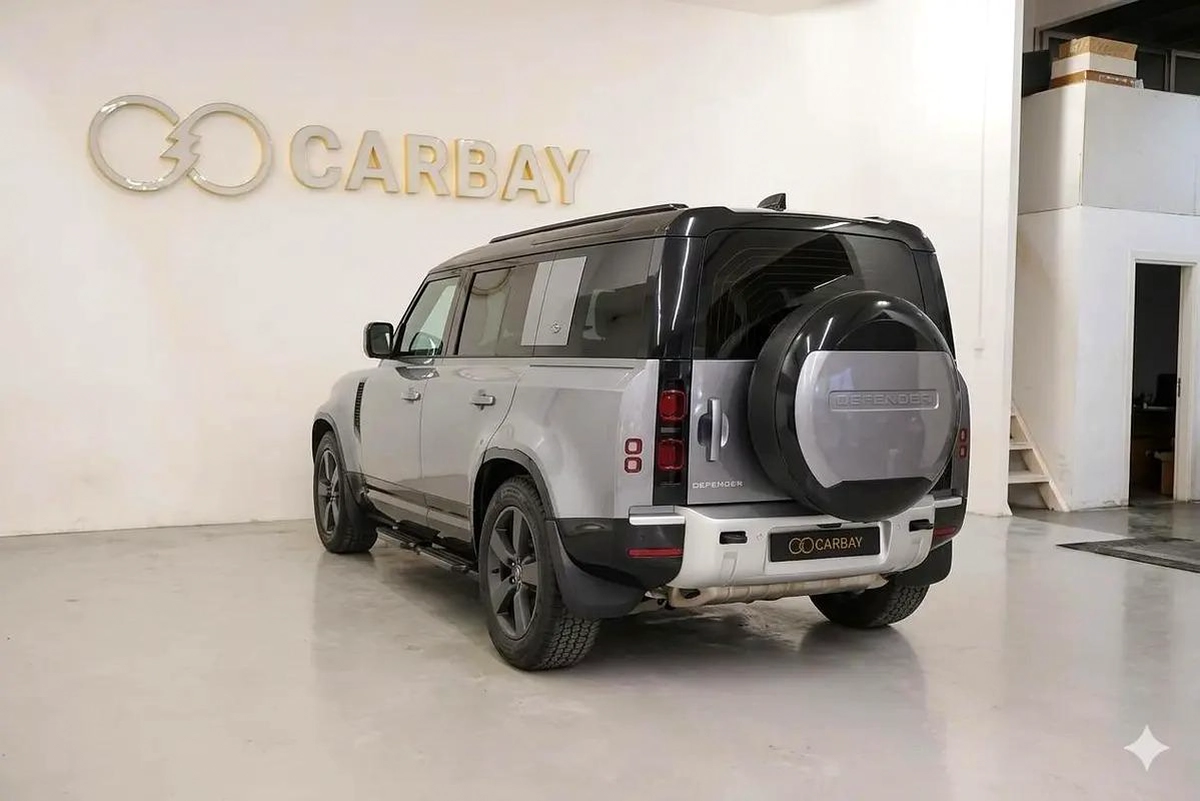 AED 5154 PM | LAND ROVER DEFENDER HSE P400 2024 | AGENCY WARRANTY TILL MARCH 2029 | SERVICE PACKAGE-17-17