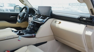 2026 Toyota Land Cruiser GXR 3.5L HYBRID GCC Specs-10