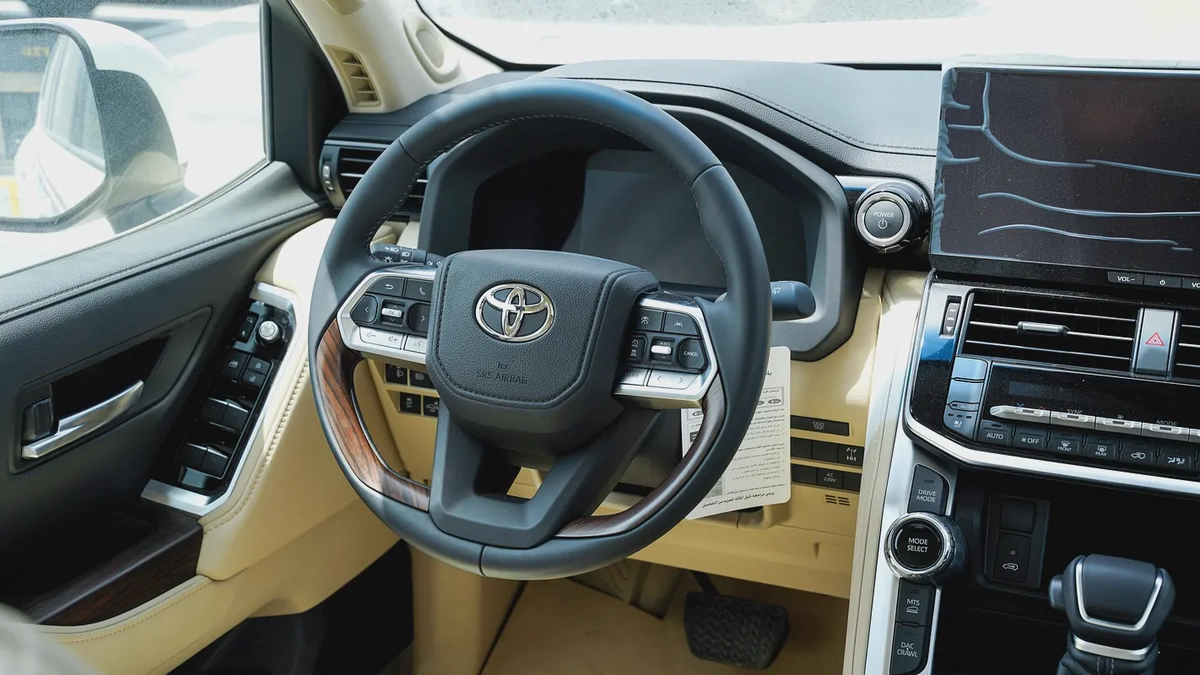 2026 Toyota Land Cruiser GXR 3.5L HYBRID GCC Specs-14-14