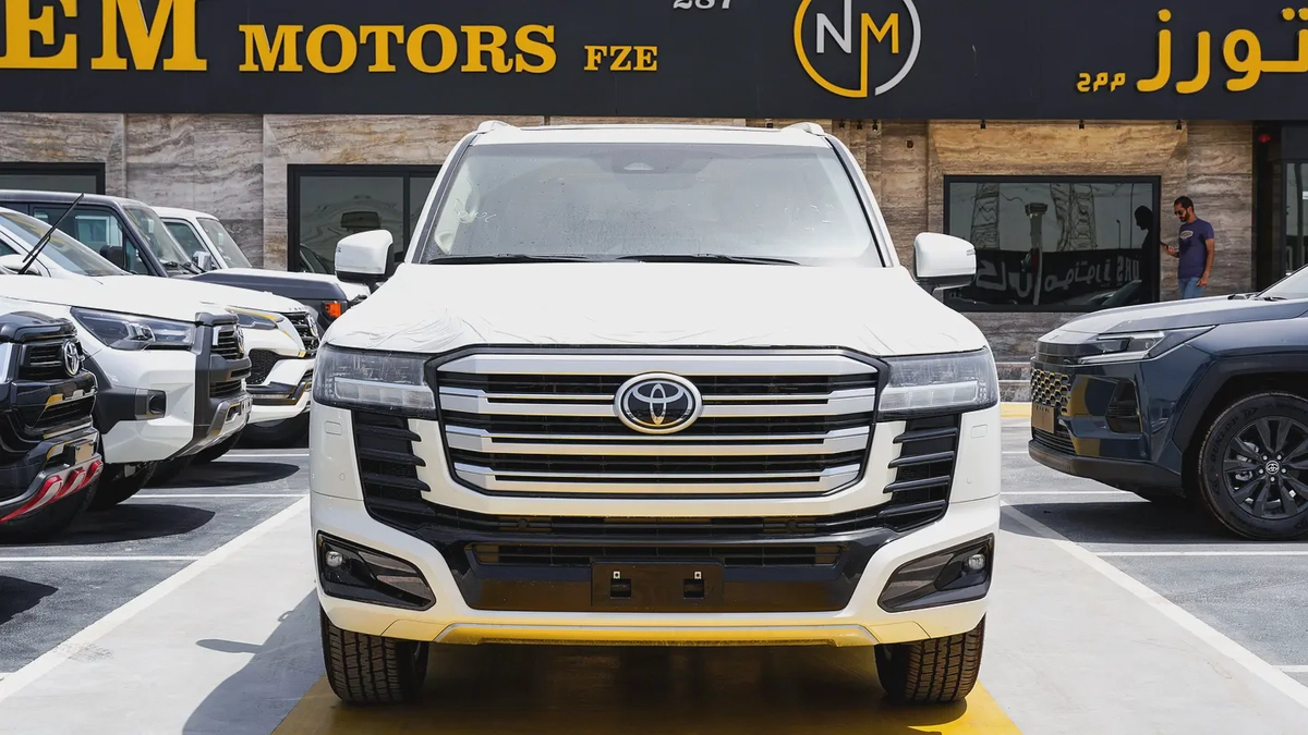 2026 Toyota Land Cruiser GXR 3.5L HYBRID GCC Specs-1-1