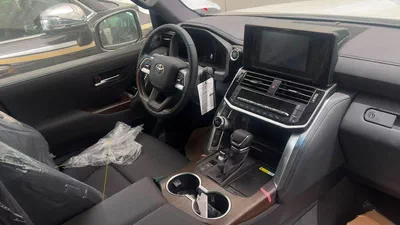 Toyota Land Cruiser GXR EXPORT ONLY - Toyota LC300 4.0L (Black Interior)-17