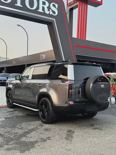 Rox 01 VIP 2026 Chinese Specs Luxury EREV SUV-4