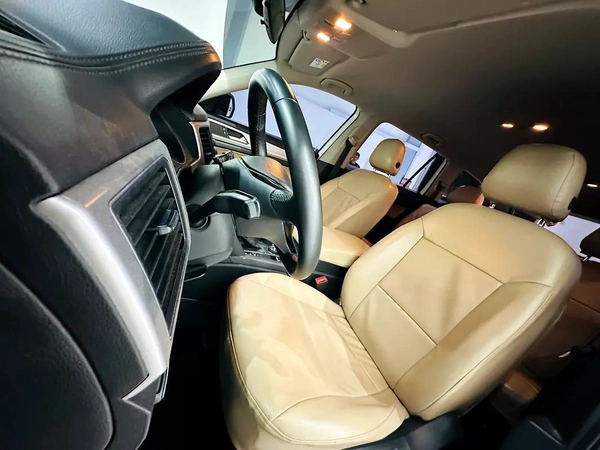 VOLKSWAGEN TERAMOUNT 2018 GCC SPECS BEST FAMILY CAR SHOWROOM CONDITION