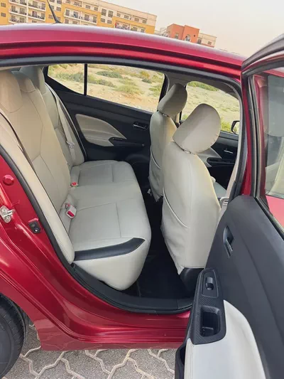 Nissan Sunny SL 2020 GCC Specs-6
