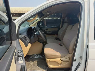 Hyundai H1 GL 2018 GCC Specs-5