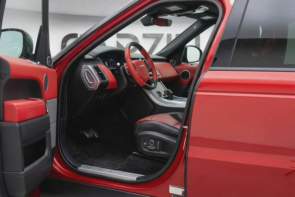 AED 4,406 P.M | 0% Down Payment | SVR – Supercharged | High Performance SUV-11-11