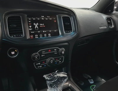 [DODGE CHARGER R/T 5.7L V8]-12