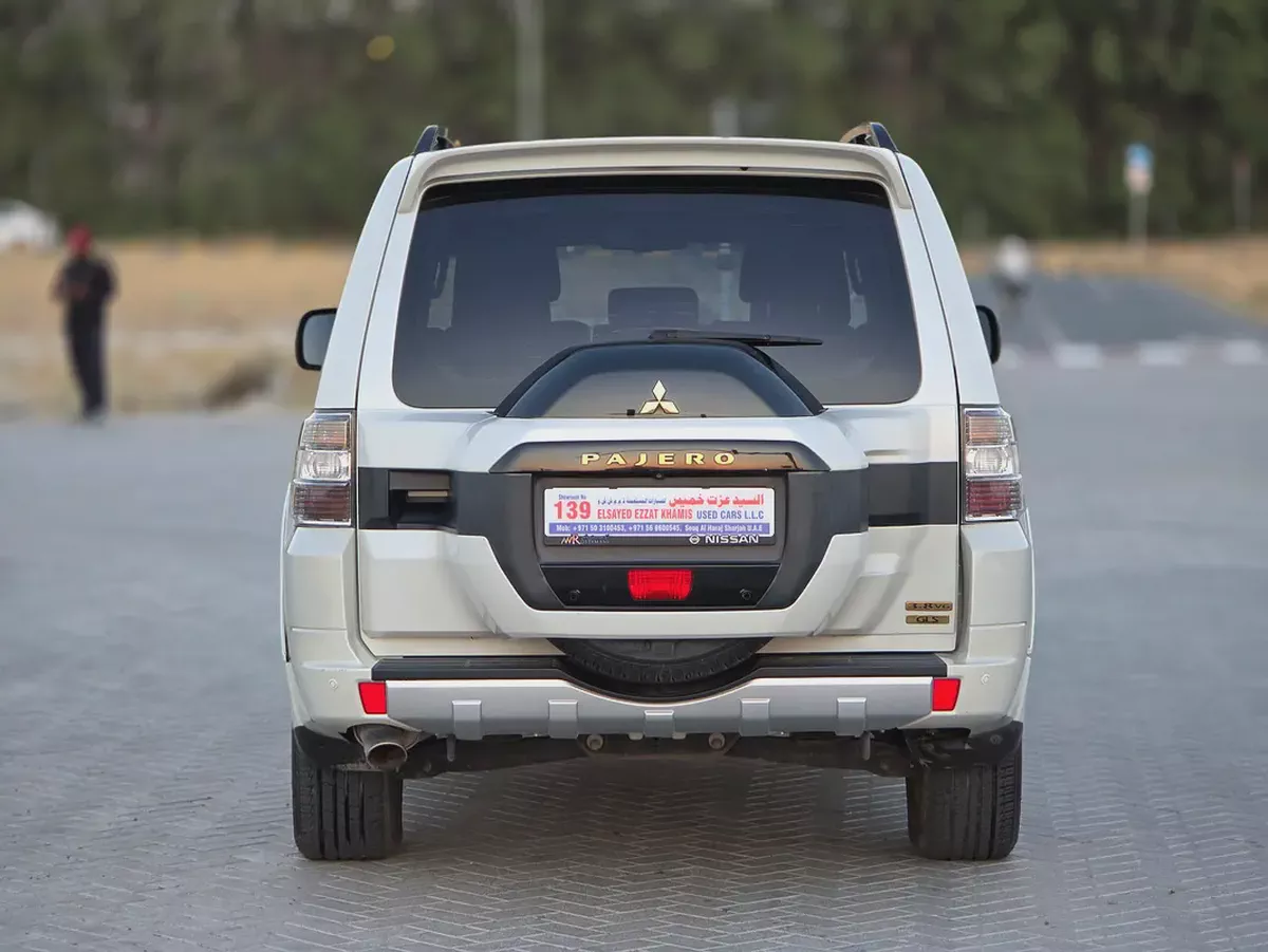 Mitsubishi Pajero GLS Top Line 2020 | GCC Specs | Full Service History-7-7