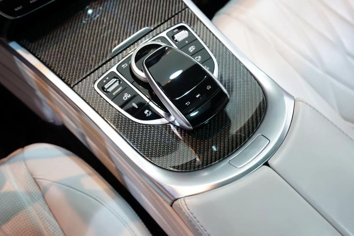 Mercedes-Benz G63 AMG-4-4