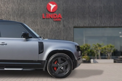 Land Rover Defender 90 2021-2