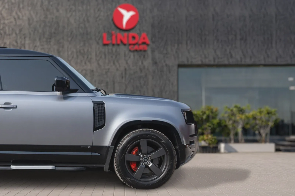 Land Rover Defender 90 2021-2-2