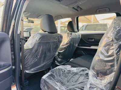 Brand New Toyota Veloz 2025 GX | GCC Specs | 7-Seater Family SUV-13