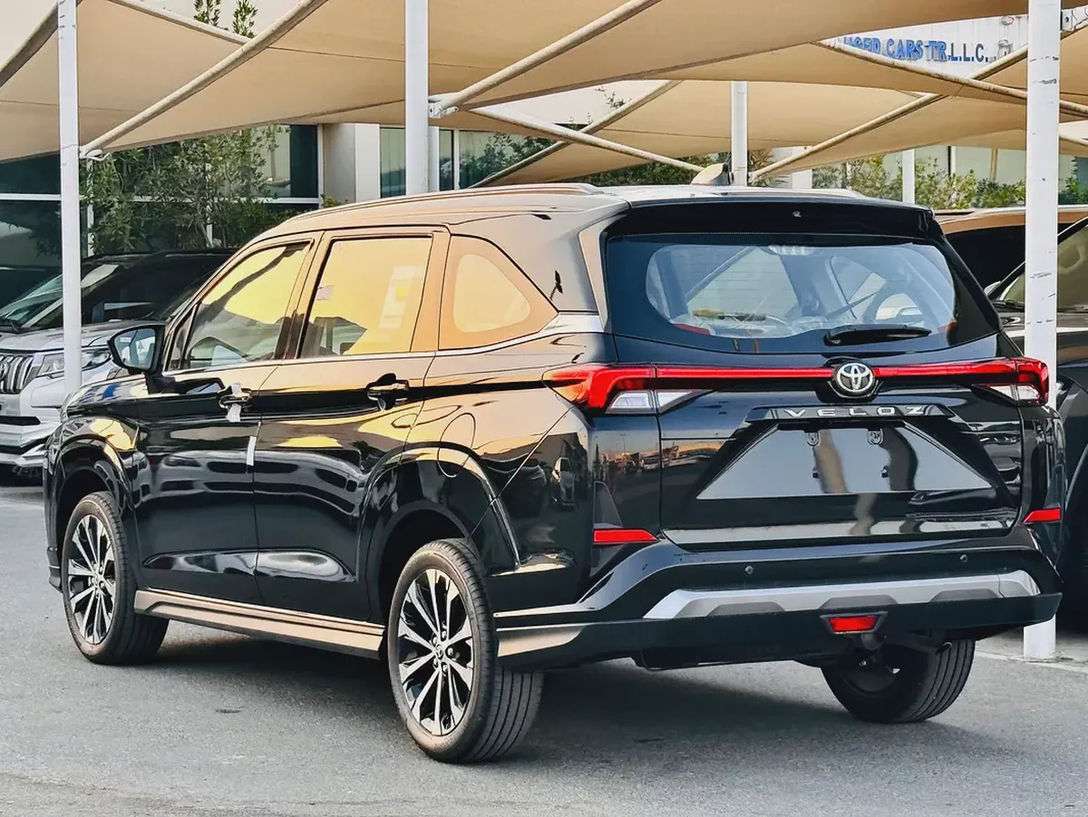Brand New Toyota Veloz 2025 GX | GCC Specs | 7-Seater Family SUV-5-5