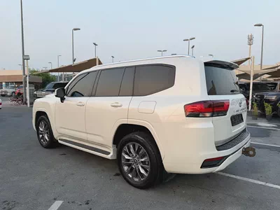تويوتا لاند كروزر 2023 خليجي GXR صبغ الوكاله Toyota Land Cruiser 2023 GXR GCC Specs-3