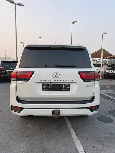 تويوتا لاند كروزر 2023 خليجي GXR صبغ الوكاله Toyota Land Cruiser 2023 GXR GCC Specs-5