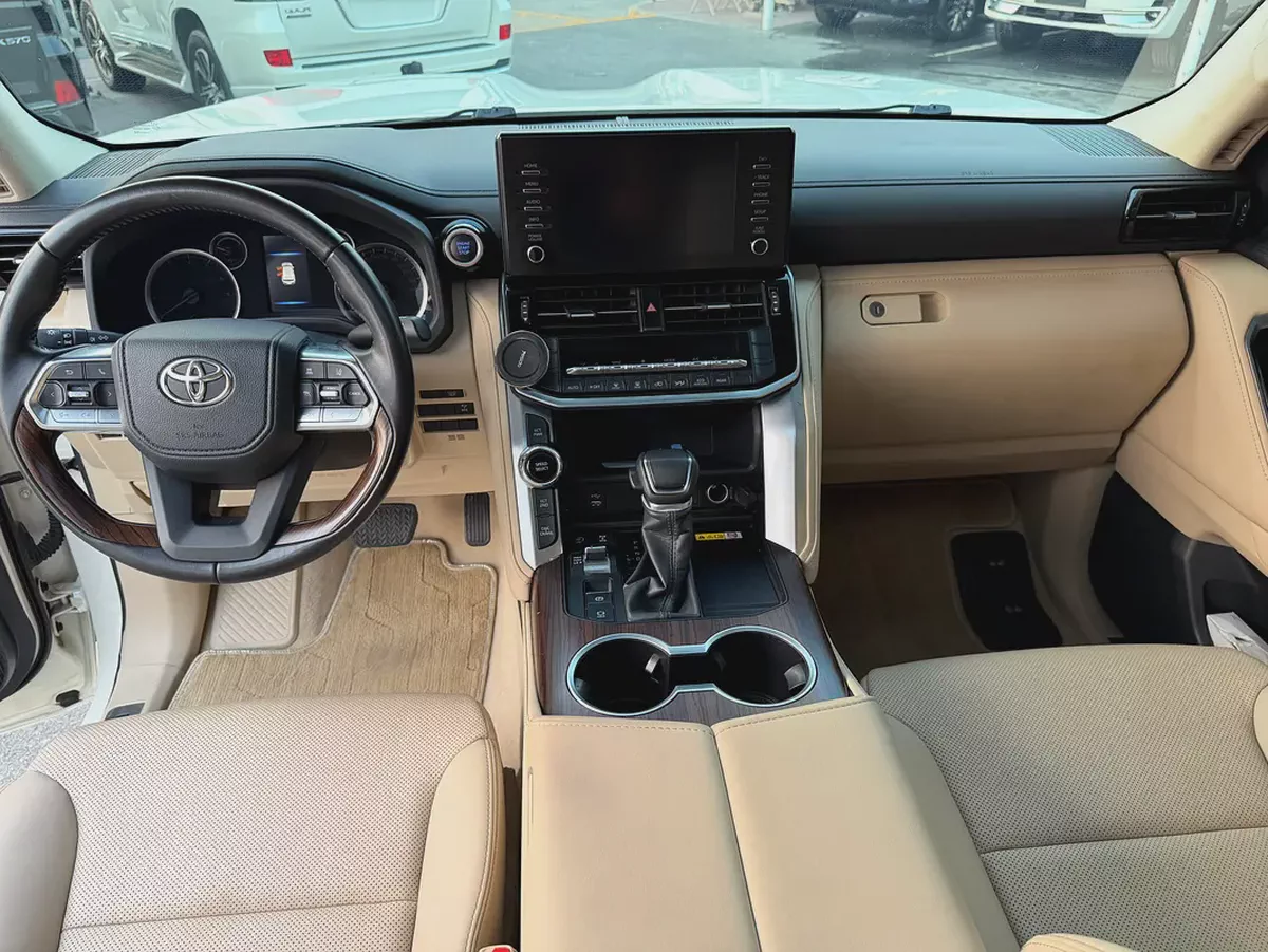 تويوتا لاند كروزر 2023 خليجي GXR صبغ الوكاله Toyota Land Cruiser 2023 GXR GCC Specs-8-8