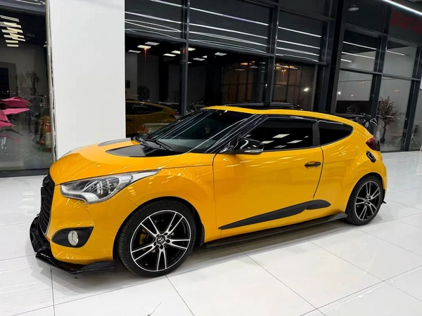 Hyundai Veloster GLS 2017, GCC Specs