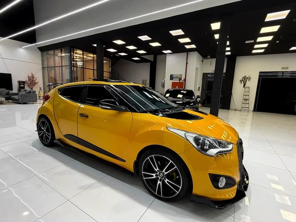 Hyundai Veloster GLS 2017, GCC Specs