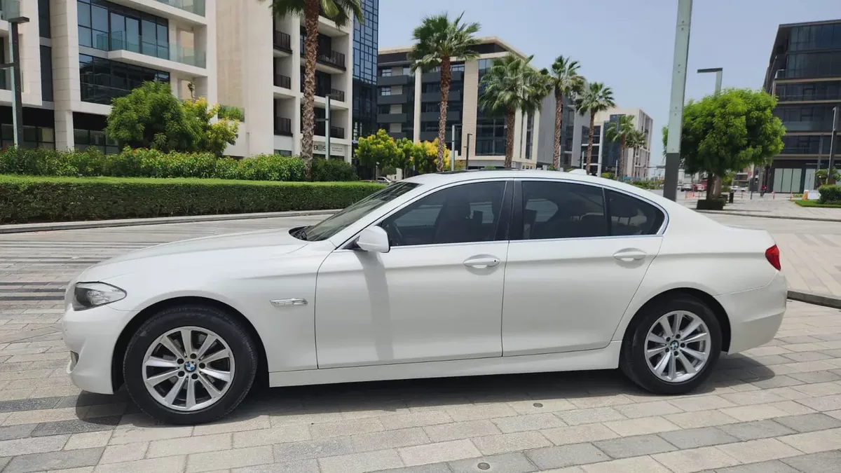 2013 BMW 528 || fully loaded || low mileage || no accidents ||excellent condition-5-5
