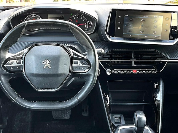 PEUGEOT | 2008 | ACTIVE | 1.2L TURBO | GCC | ORIGINAL PAINT
